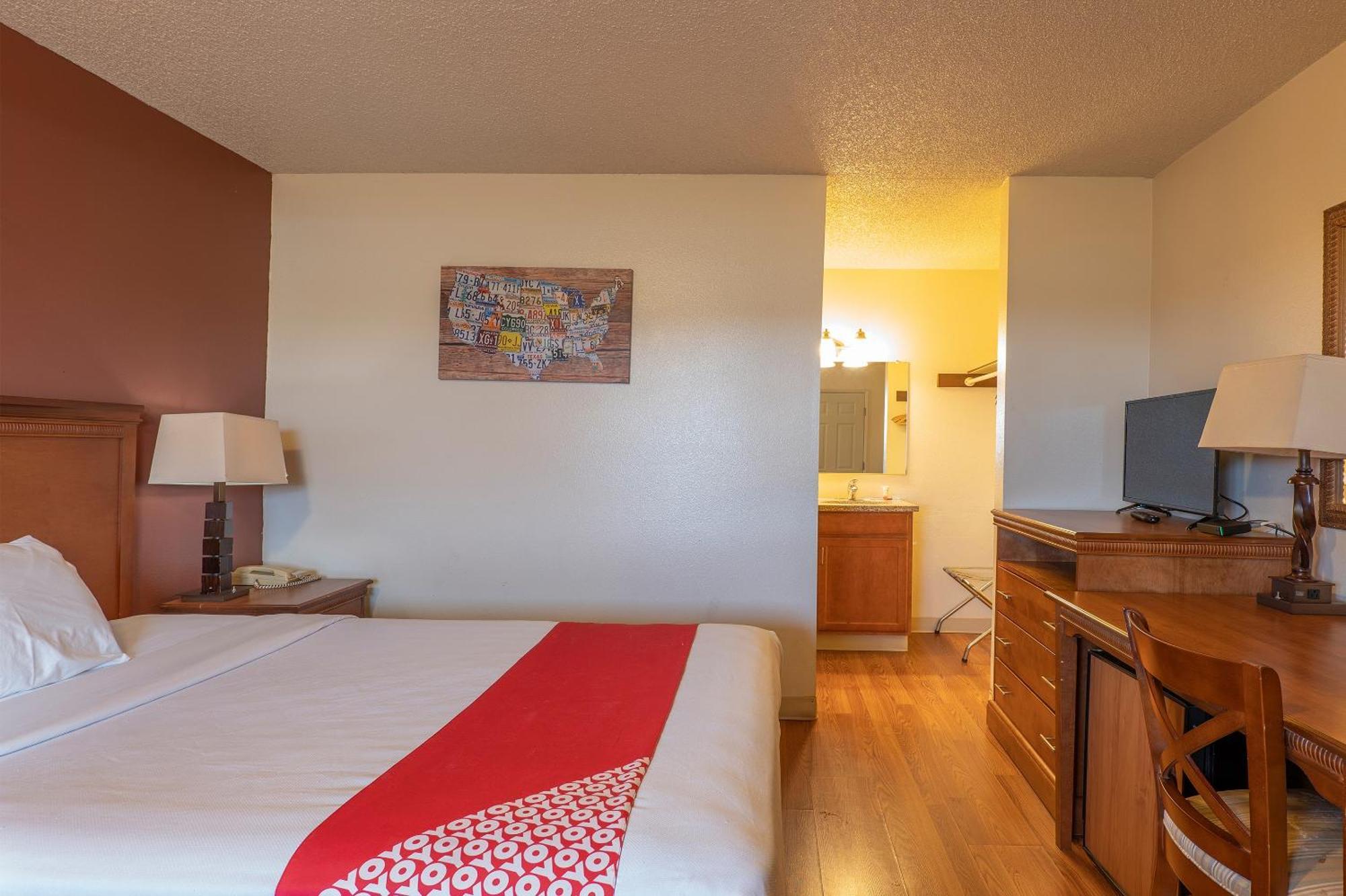 Oyo Hotel Chehalis I-5 South エクステリア 写真